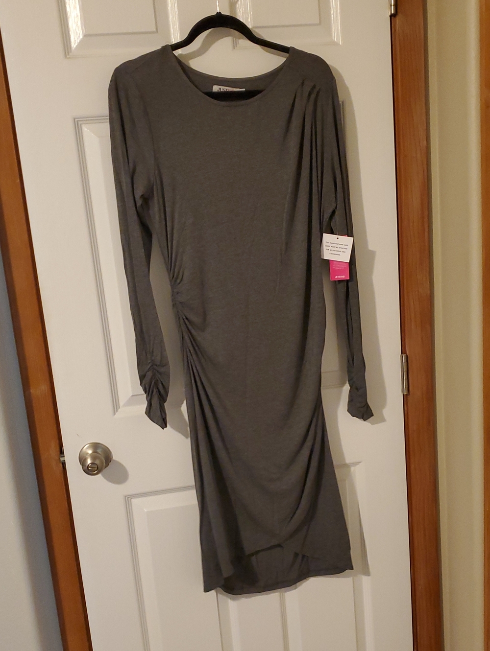 JustFab Women's Gray Long-Sleeve Ruched Midi Dress